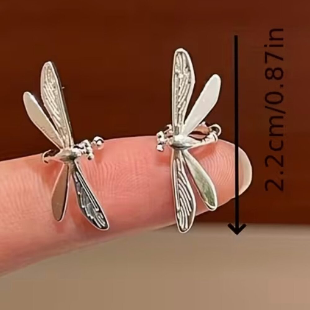 🦋 Dragonfly Ear Cuff - Unpierced - Picture 3 of 3